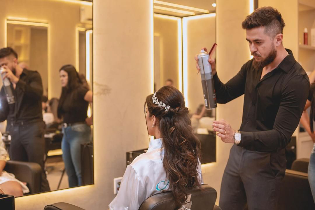 Penteado de noiva com tiara